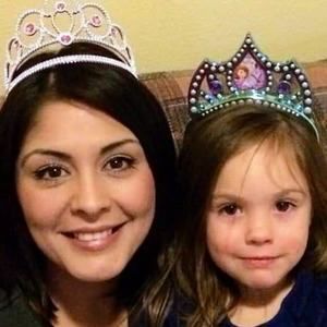 Meet your Posher, Lidia